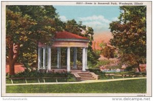 Illinois Waukegan Scene In Roosevelt Park Curteich