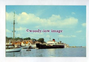 pf2446 - Red Funnel IOW Ferry - Carisbrooke Castle , built 1959 - postcard