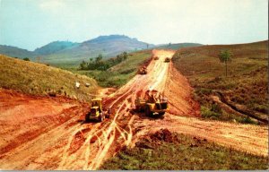 Caterpillar Diesel DW21 Tractors, Scraper, Grader Vintage Postcard R55