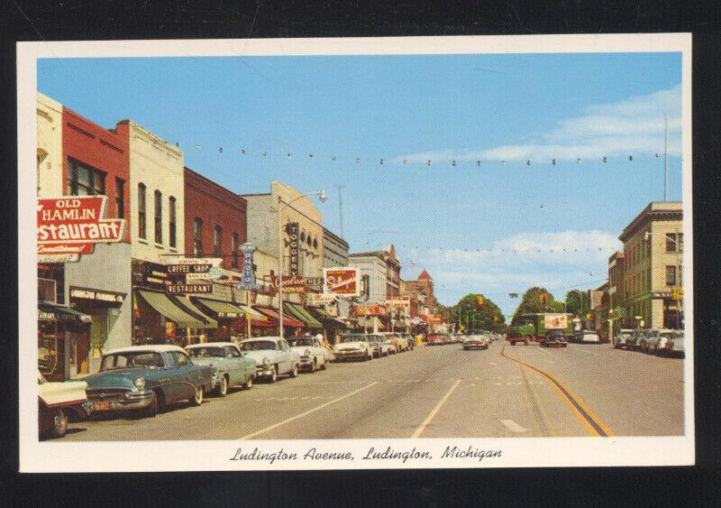 LUDINGTON MICHIGAN DOWNTOWN MAIN STREET SCENE 1950's CARS VINTAGE POSTCARD