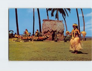 M-200204 Tahitian Dancer Kodak Hula Show Polynesian Show Hawaii USA