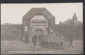 Devon Postcard - Dartmoor Prison Gate, Prince Town   RS6423