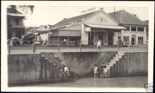 indonesia BATAVIA Jalan Veteran, Harley Davidson 20s RP