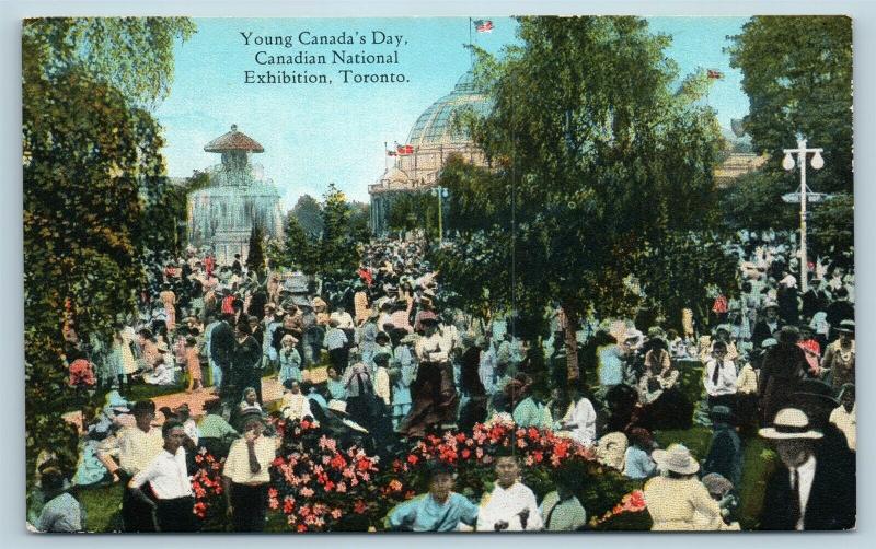 Postcard Canada Ontario Toronto Young Canadas Day Canadian Nation Exhibition Q11