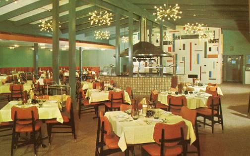 TX - Austin. Villa Capri Motor Hotel, Restaurant