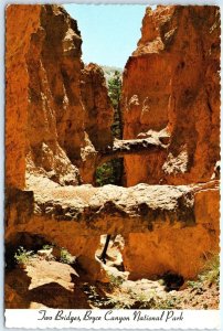 M-85923 Two Bridges Bryce Canyon National Park Utah