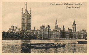 Navigation & sailing related postcard London Parlament rowboat coal barges