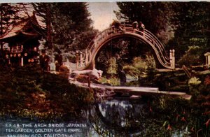 San Francisco, California - Arch Bridge, Japanese Tea Garden - Golden Gate Park