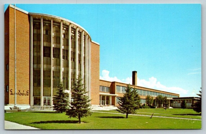 Civic Auditorium   Idaho Falls  Idaho  Postcard