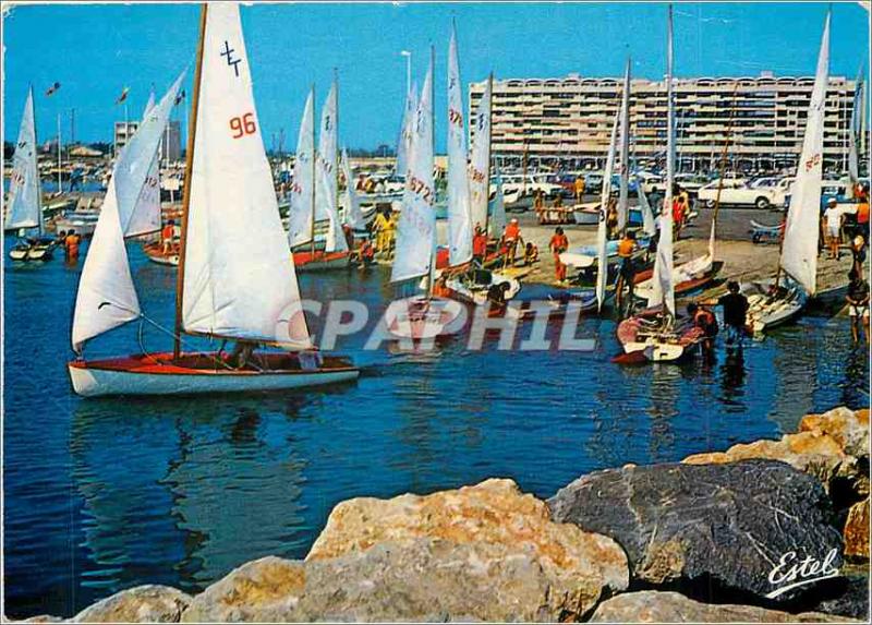 Postcard Modern Vermeille Cote Saint Cyprien (Pyr Or) The port of departure r...