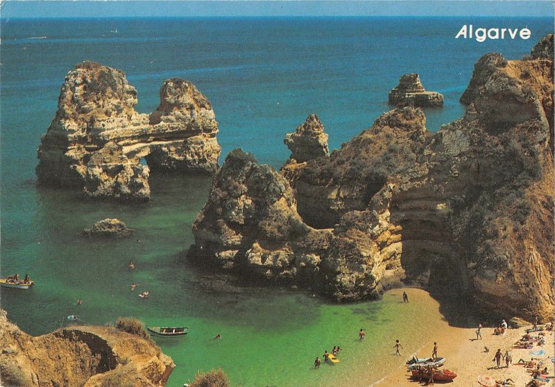 B110052 Portugal Algarve Beach, Boats Bateaux Plage Landscape