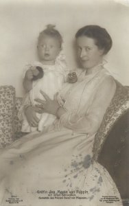 Countess Ina Maria von Ruppin with her sons German Royalty 1916