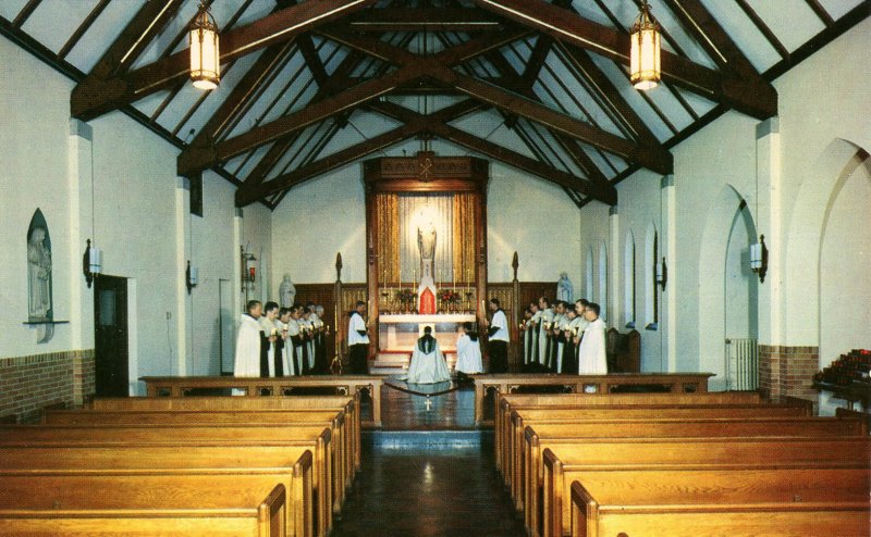 DC - Washington. Chapel of Our Lady of Mt Carmel, Interior