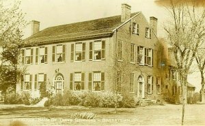 Postcard RPPC  Wickland Home of Three Governors, Bardstown, KY.         aa3