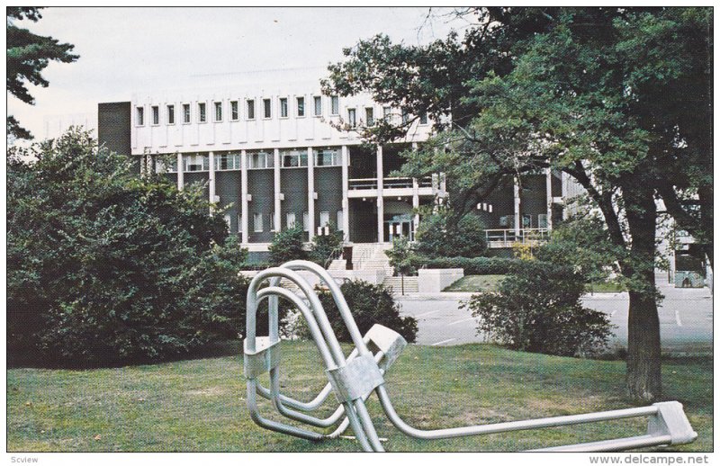 Visual Arts Bldg , Northern Illinois University , DeKalb , Illinois , 40-60s