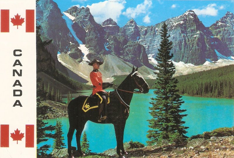 A member of the Royal Canadian Mounted Police Nice modern Canada postcard