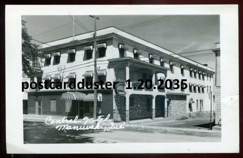 h3304 - MANIWAKI Quebec 1940s Central Hotel. Real Photo Postcard