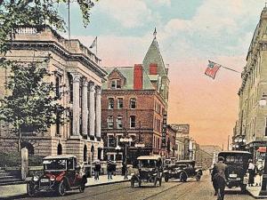 Postcard Early View of State Street, Looking East, New London, CT     W3