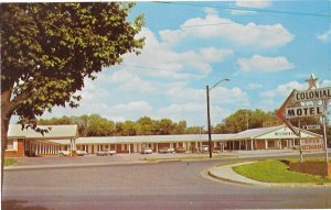 Colonial Motel, Restaurant & Beauty Parlor Hopkinsville Kentucky