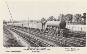 Stopping Railway Train Near Tring Postcard