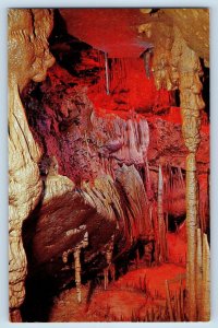 c1950's The Queen's Palace Wall Formation Marengo Cave Indiana Vintage Postcard