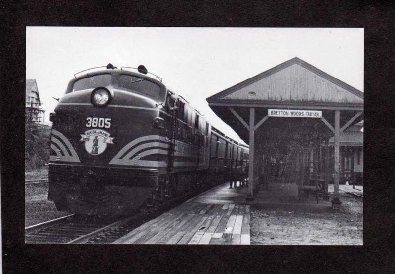 NH Boston & and Maine Railroad Train Bretton Woods Fabyan New Hampshire Postcard