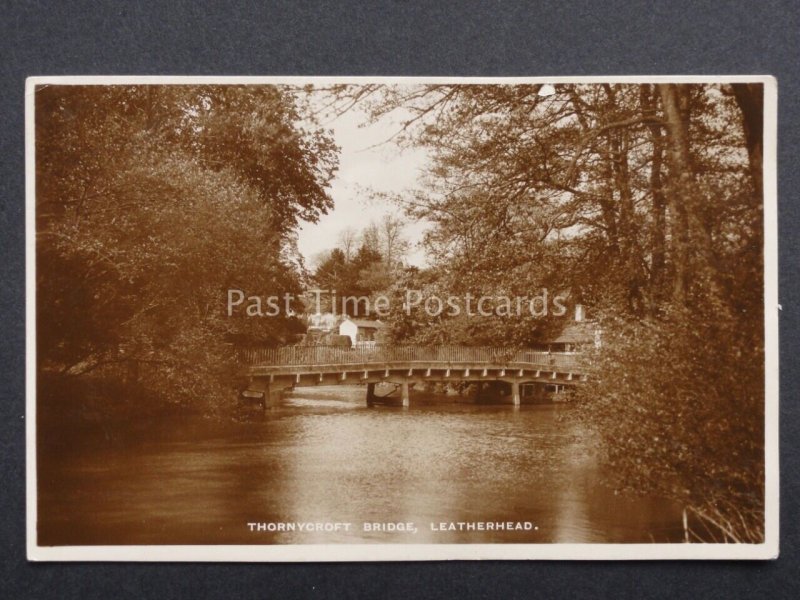 Surrey: Leatherhead THORNYCROFT BRIDGE c1939 RP Postcard