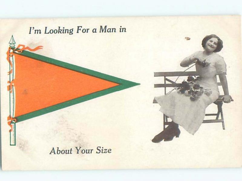 Divided-Back PRETTY WOMAN Risque Interest Postcard AA7898