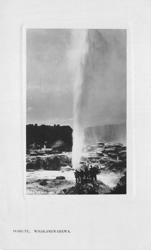 Lot262 pohutu whakarewarewa Geyser  rotorua new zealand