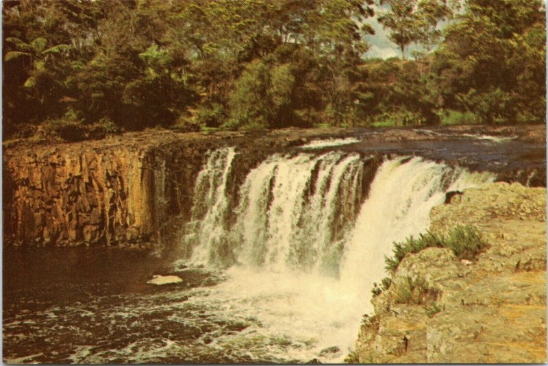 postcard New Zealand - Waitangi - Bay of Islands - waterfalls - Haruru Falls