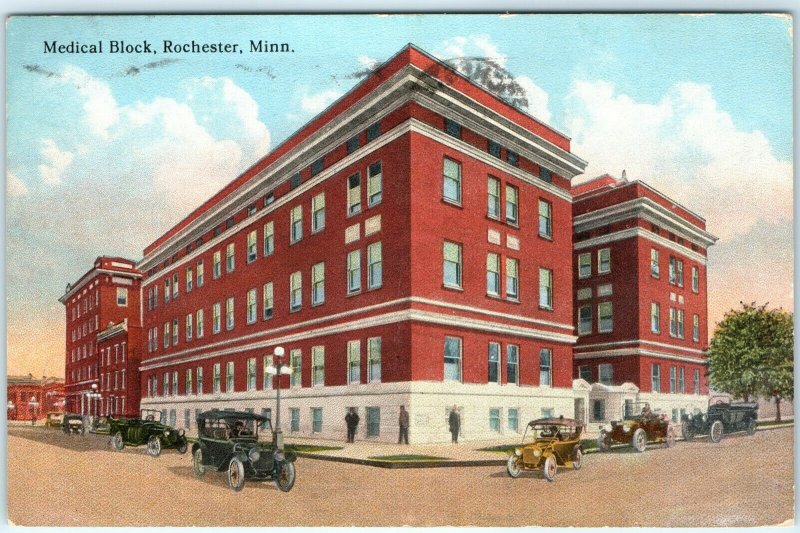 1916 Rochester, Minn Medical Block Litho Photo Postcard Touring Car Downtown A34