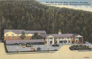 Gatlinburg Tennessee 1940-50s Postcard New Riverside Hotel