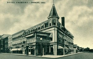 Vintage Post Card Hotel Fremont-Freemont, Ohio P18