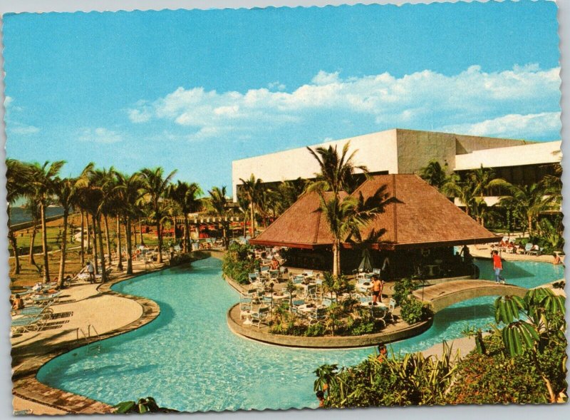 postcard Manila Philippines - The Philippine Plaza Hotel - Treasure Island pool