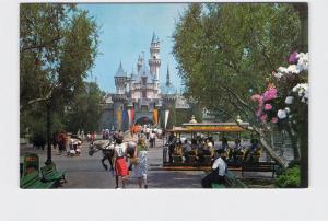 VINTAGE POSTCARD DISNEYLAND FANTASYLAND SLEEPING BEAUTY CASTLE #8