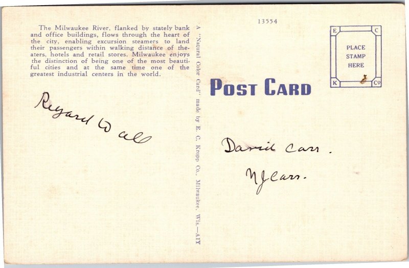 Postcard WI Milwaukee River Looking North