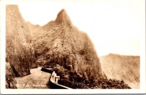 Real Photo Postcard Nuʻuanu Pali Scenic Battle Ground, Hawaiian Islands, Oahu