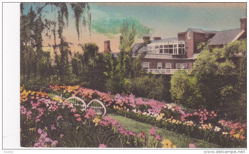 Garden, The Mimslyn Hotel, Near Shenandoah National Park and Beautiful Cavern...