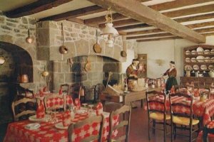 Auvergne Le Cantou Antique Kitchen French Chef Costume Food Folklore Postcard
