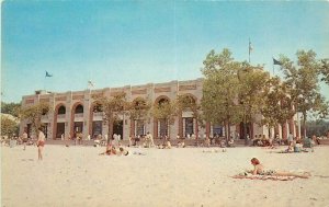 Chesterton  Indiana Pavilion Bath House Indiana Dunes Postcard 21-5049