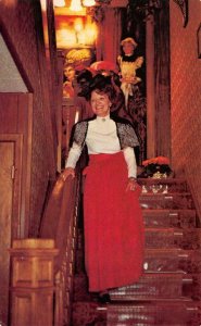 MEDICINE BOW, WY Wyoming  VIRGINIAN HOTEL~Eillen H Scott On Stairway  Postcard