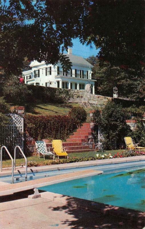 ROCKPORT, MA Massachusetts  YANKEE CLIPPER INN~Pool  ROADSIDE  Chrome Postcard