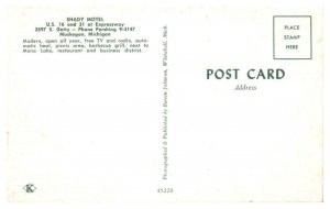 MUSKEGON, Michigan MI ~ Roadside SHADY MOTEL at Mona Lake c1950s-60s Postcard