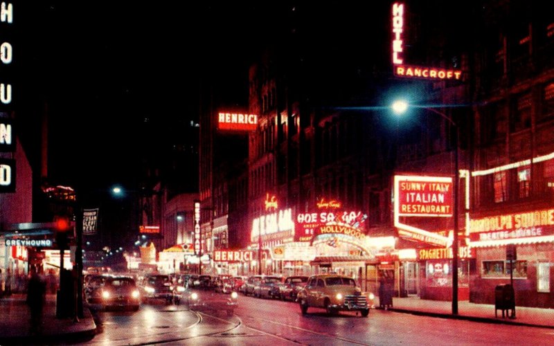 Illinois Chicago Randolph Street Theatrical District At Night