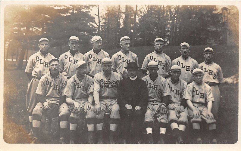 H3/ Orchard Lake Michigan RPPC Postcard c1910 Baseball Team Uniforms