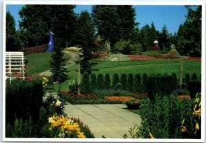 Postcard - Our Colonial Ladies and Peacock, Minter Gardens - Chilliwack, Canada