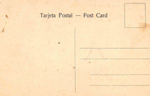 LP43    Panama Postcard  Plaza de Pocri