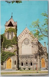 Brantford Ontario Brant Avenue United Church of Canada Unused Postcard H63
