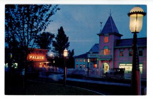 NY - Lake George. Gaslight Village, Night Scene