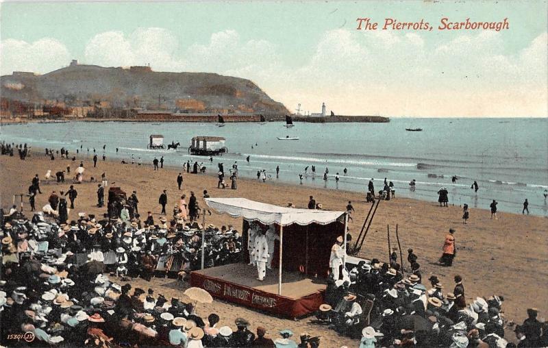 BR93833 the pierrots scarborough   uk